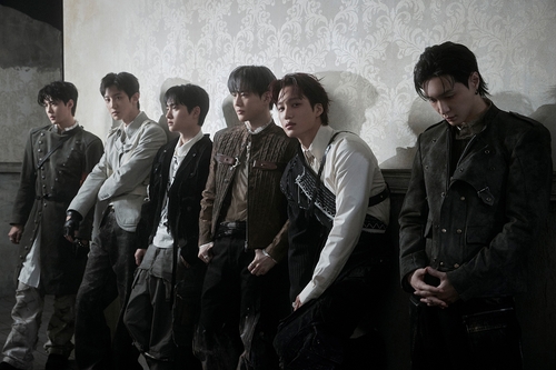 EXO Million Seller Album REVERXE Achieves 8th Million Sales