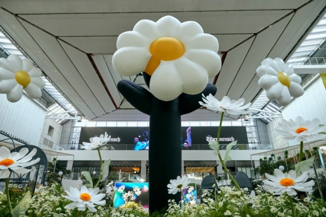 G-Dragon Media Show Global Fans