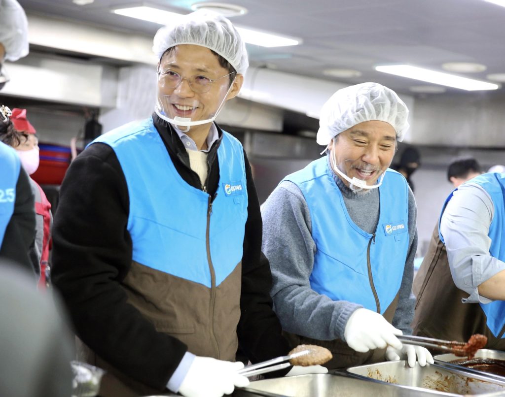 GS Volunteers Anna's House