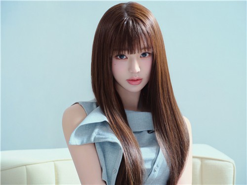 Jang Wonyoung IVE Donates to Severance Hospital Pediatric Patients