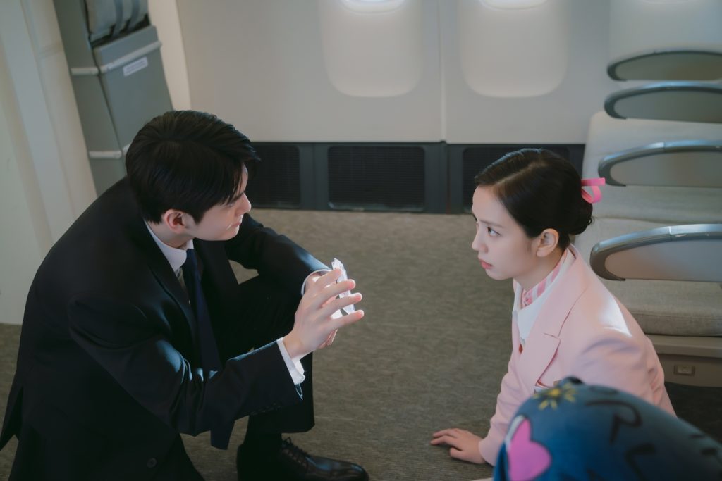 Jisoo Boyfriend on Demand Rom-Com Queen