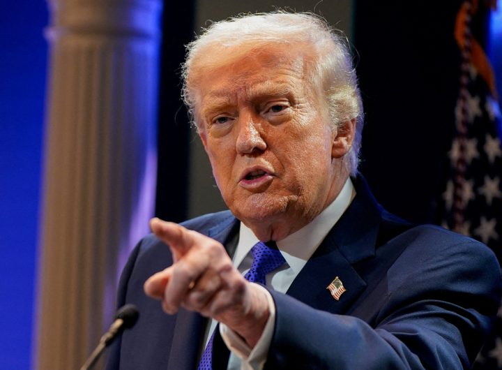 Trump Imposes 10% Global Tariff After Supreme Court Ruling