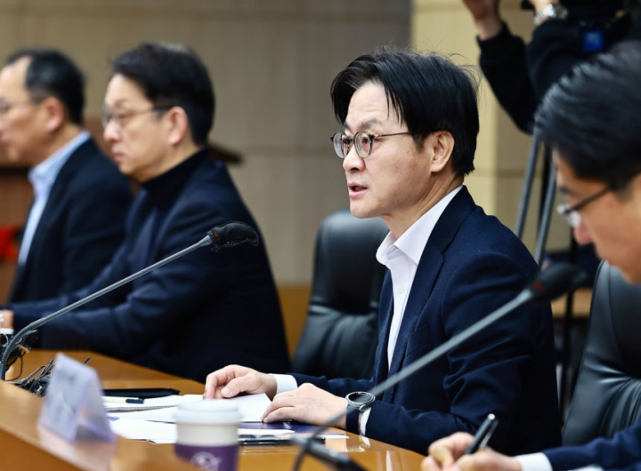 US Tariffs Bill Pause Industry