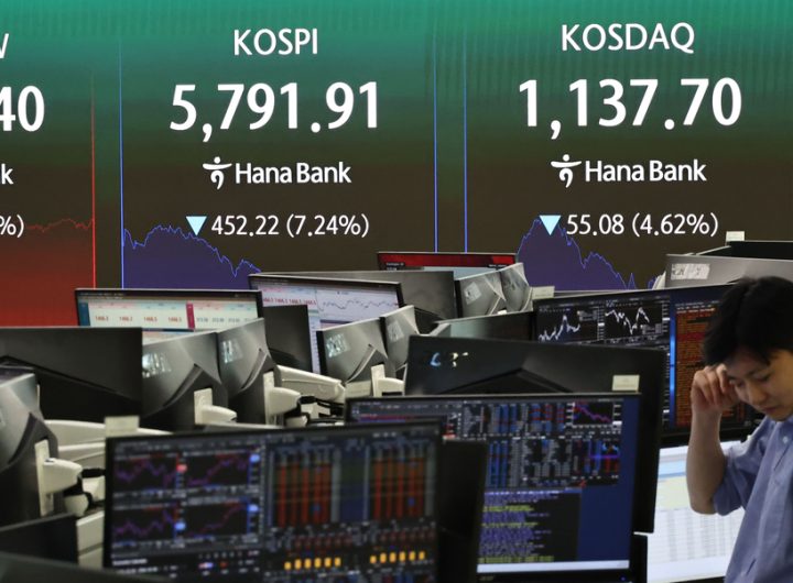 Foreign Stock Sell-Offs Surge to Record High in South Korea: February Data