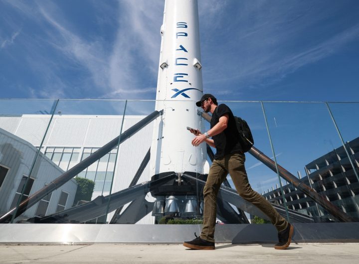 Korea ETF SpaceX IPO Competition