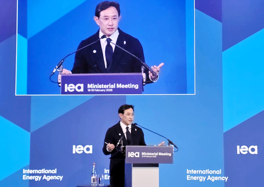 Korea Zinc Control Battle: Chairman Eyes Bain Capital Stake Buyback