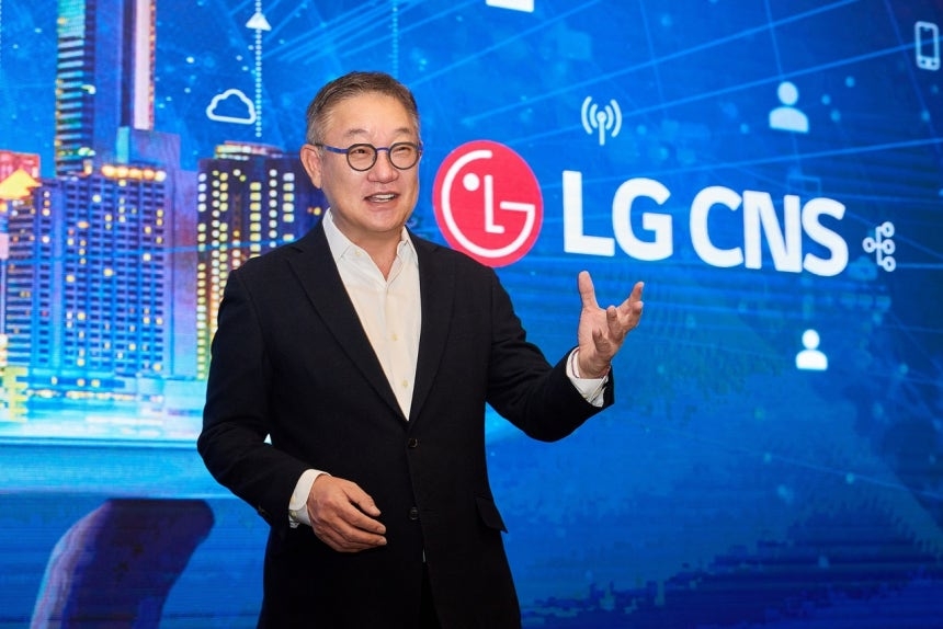 LG CNS CEO Emphasizes AI Transformation for Survival