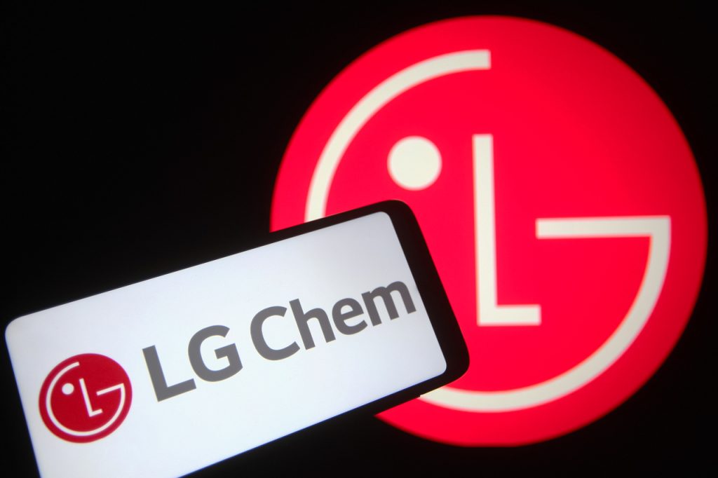 LG Chem Secures Russian Naphtha Supply: 27,000 Tons