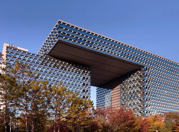 NCSoft Acquires JustPlay Stake: Mobile Game Expansion