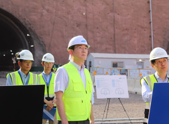 Samsung Support Middle East Staff Tensions