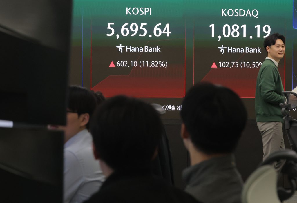 Seoul Stocks Rebound, Sidecar Triggered, Market Recovery