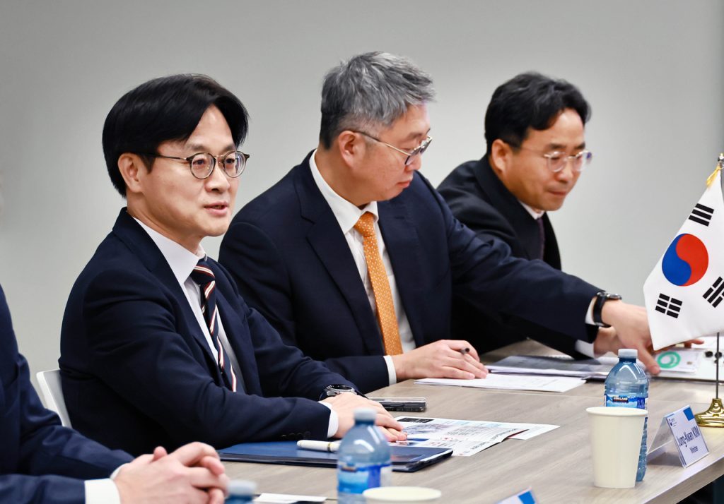 South Korea Canada Submarine Bid