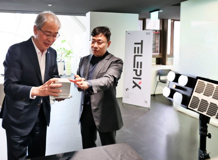 Woori Financial Group Chairman Son Tae-seung Re-elected, Focuses on AI and Productive Finance