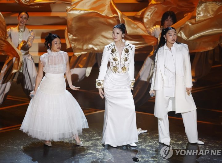 iHeartRadio Music Awards: KPop Demon Hunters Win 3, Rose Wins 2