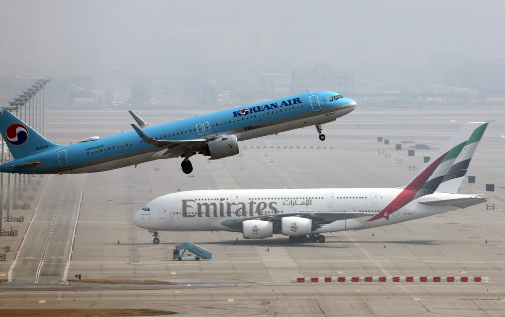 Airlines Increase Fuel Surcharges Due to Oil Price Hike (April)