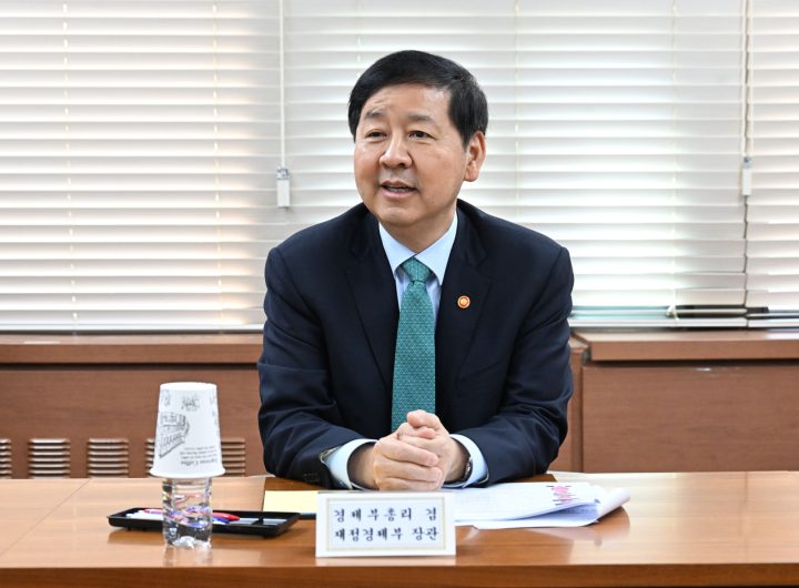 CFO Urges Business Innovation for Sustained Economic Growth