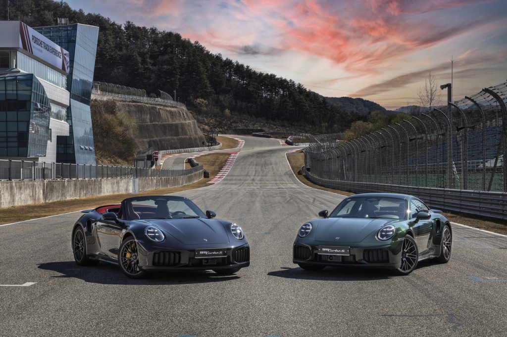 Driving Porsche's Most Powerful 911