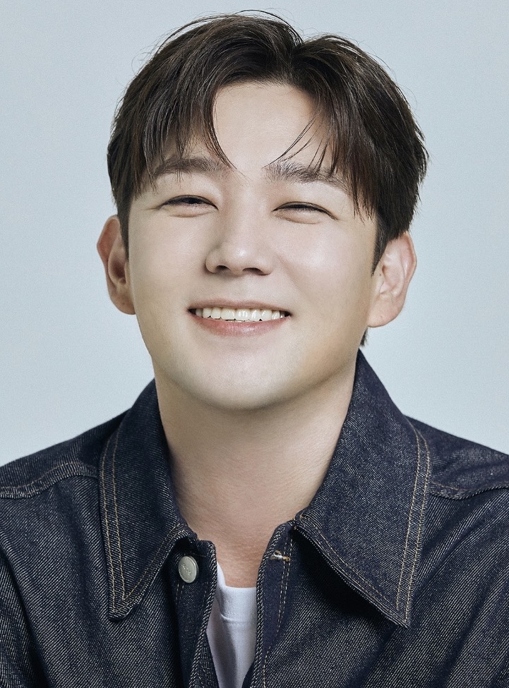 Ex-Super Junior's Kang In Saves Comedian Lee Jin-ho