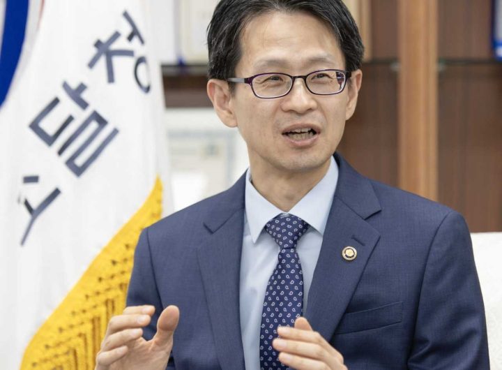 Government Procurement Powers AI Race