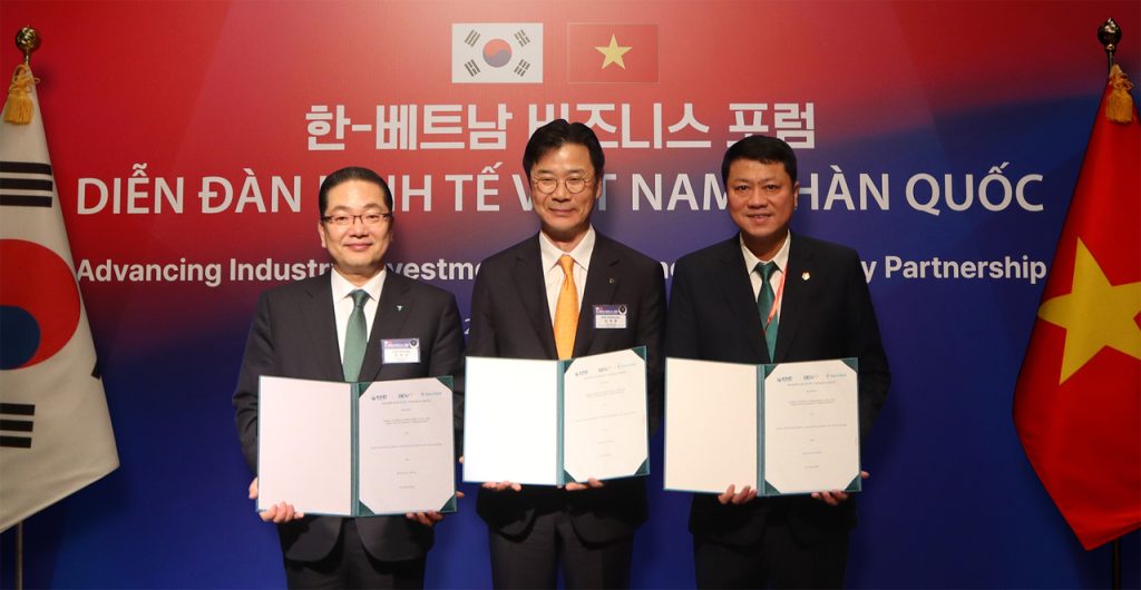 Hana Bank Launches Vietnam QR Payments for Korean Tourists