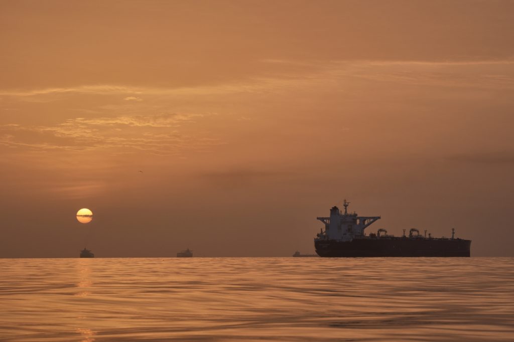 Hormuz Strait: First Oil Tanker to Korea in Weeks