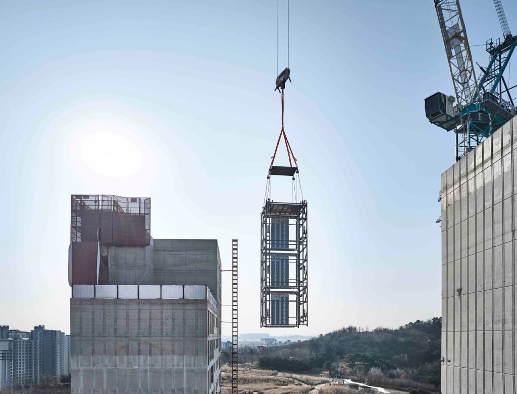 Hyundai Elevator Debuts World's First Modular High-Rise System