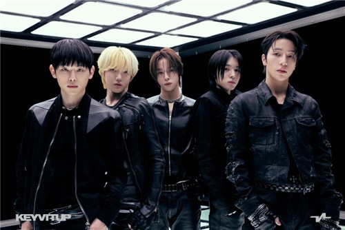 Kim Jae-joong (JYJ) Launches First Boy Band Keyvitup