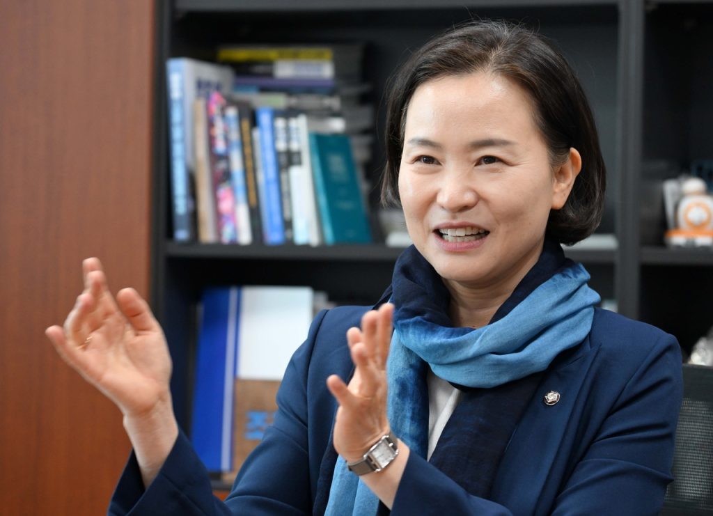 Korea's AI Future: Energy Infrastructure Trumps Semiconductors