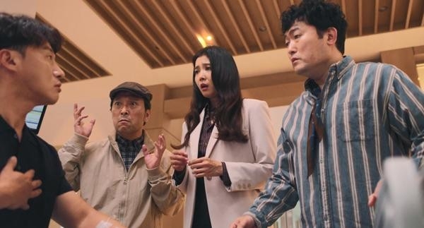 Mismatch: Light Humor Through Role Reversals