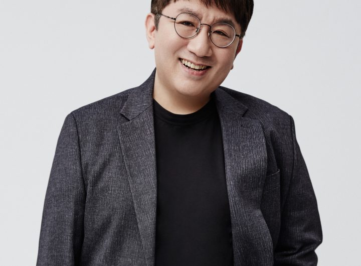 Police Seek Arrest Warrant for Hybe Chairman Bang Si-hyuk