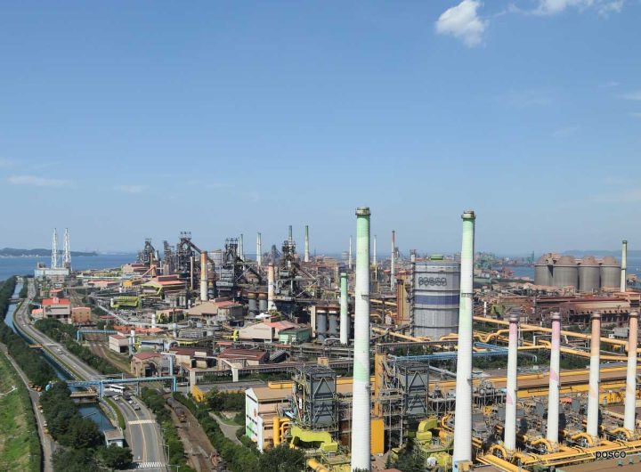 Posco Regularizes 7,000 Subcontracted Workers in Landmark Yellow Envelop Test