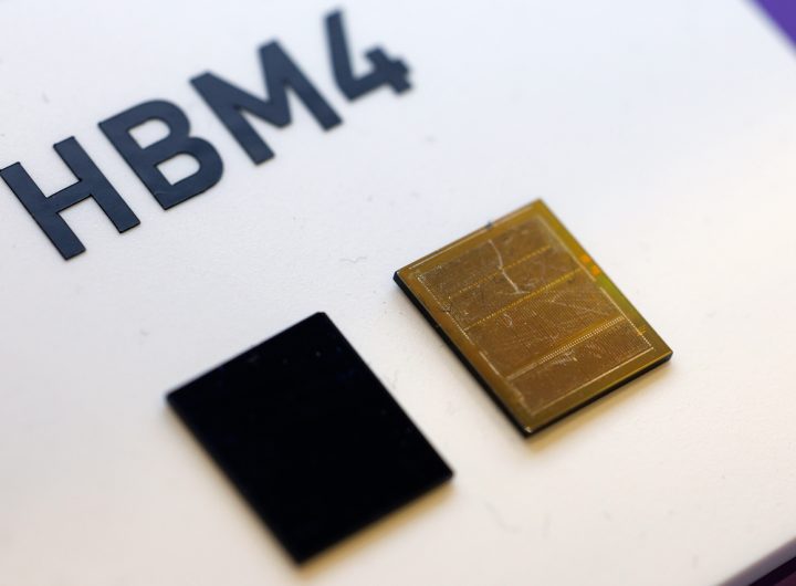 SK Hynix Stock Soars to Record High on Strong Earnings Outlook