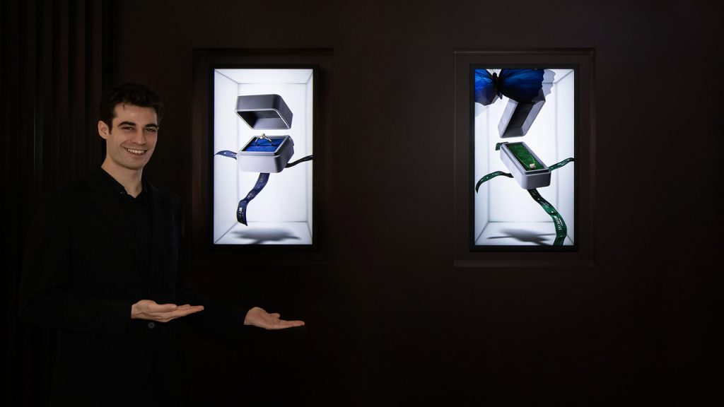 Samsung 32-inch 3D Display Targets Retail