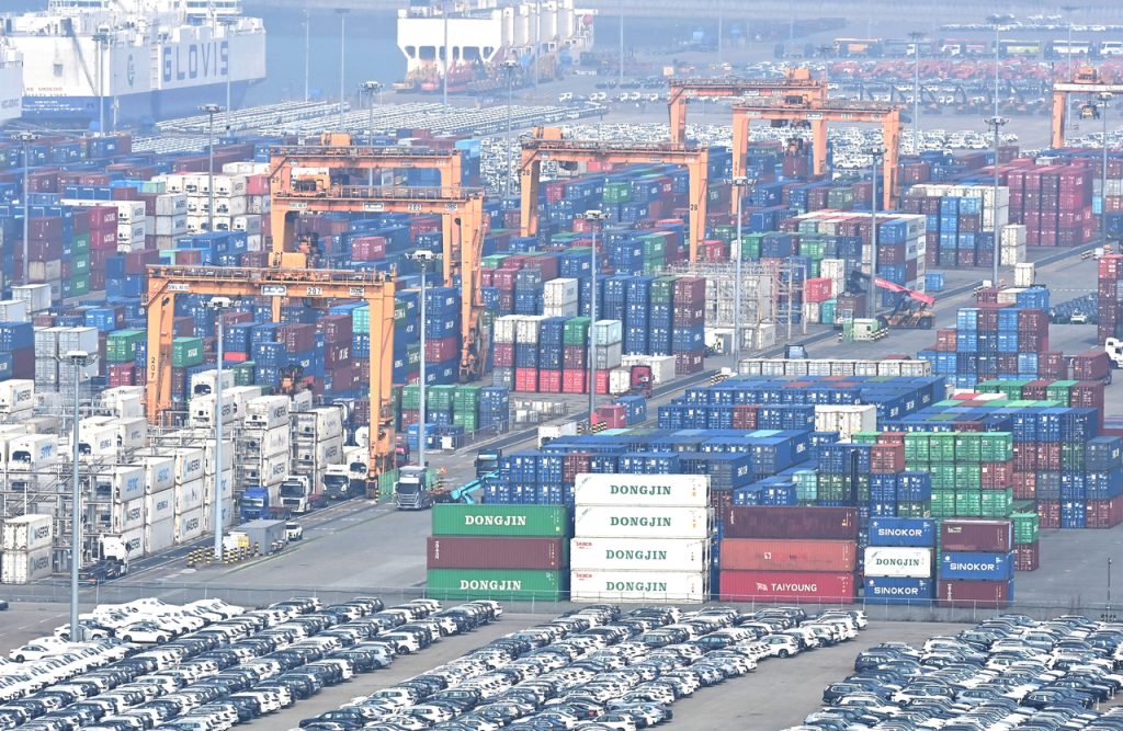 Strong Chip Demand Drives 36.7% Early April Export Surge