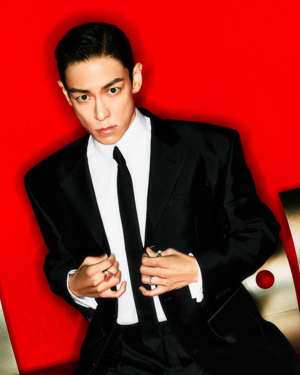 T.O.P's Debut Solo LP: Proving His Mettle