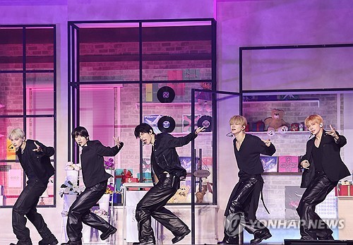 TXT & BTS Both Secure Billboard 200 Top 5
