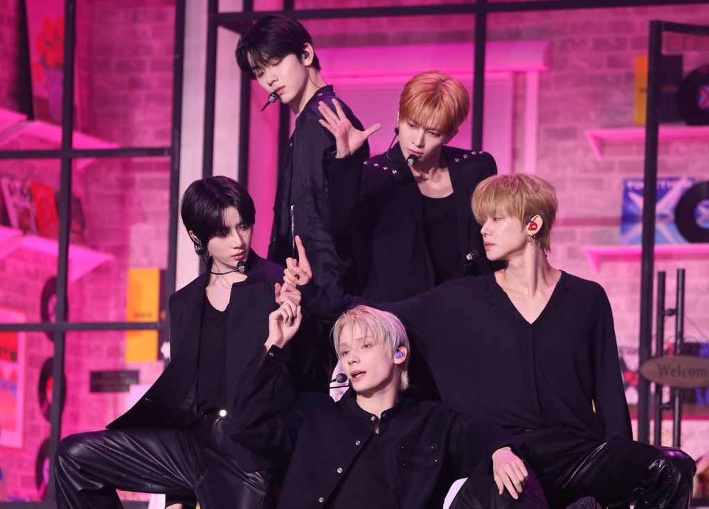 TXT, BTS Secure Billboard 200 Top 5 Spots