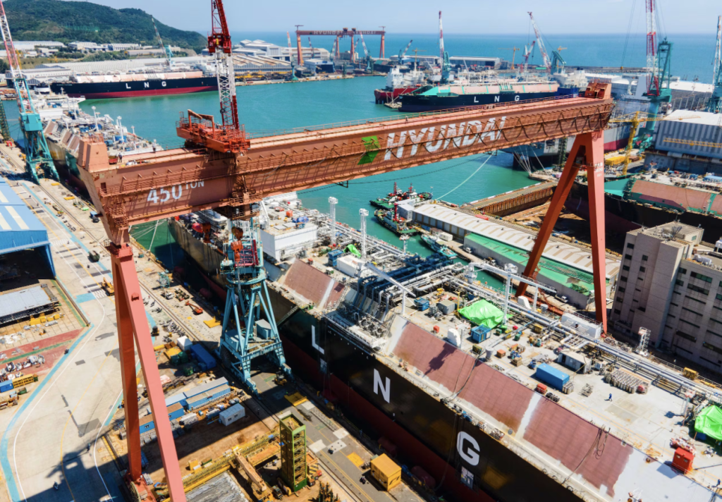 Ulsan Submarine Fire: 1 Missing During Maintenance