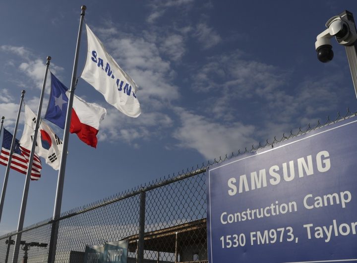 Apple Considers Samsung as iPhone Chip Supplier After Decade with TSMC