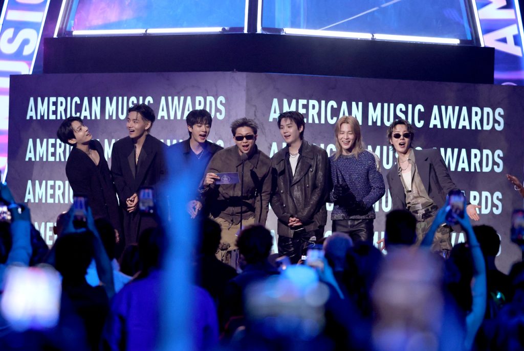 BTS Wins Artist of Year AMA