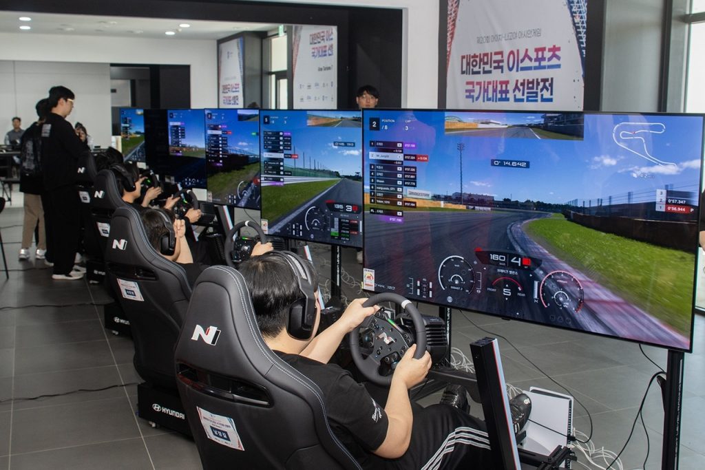 Hyundai N Racing Simulator: LG, Sony Collaboration