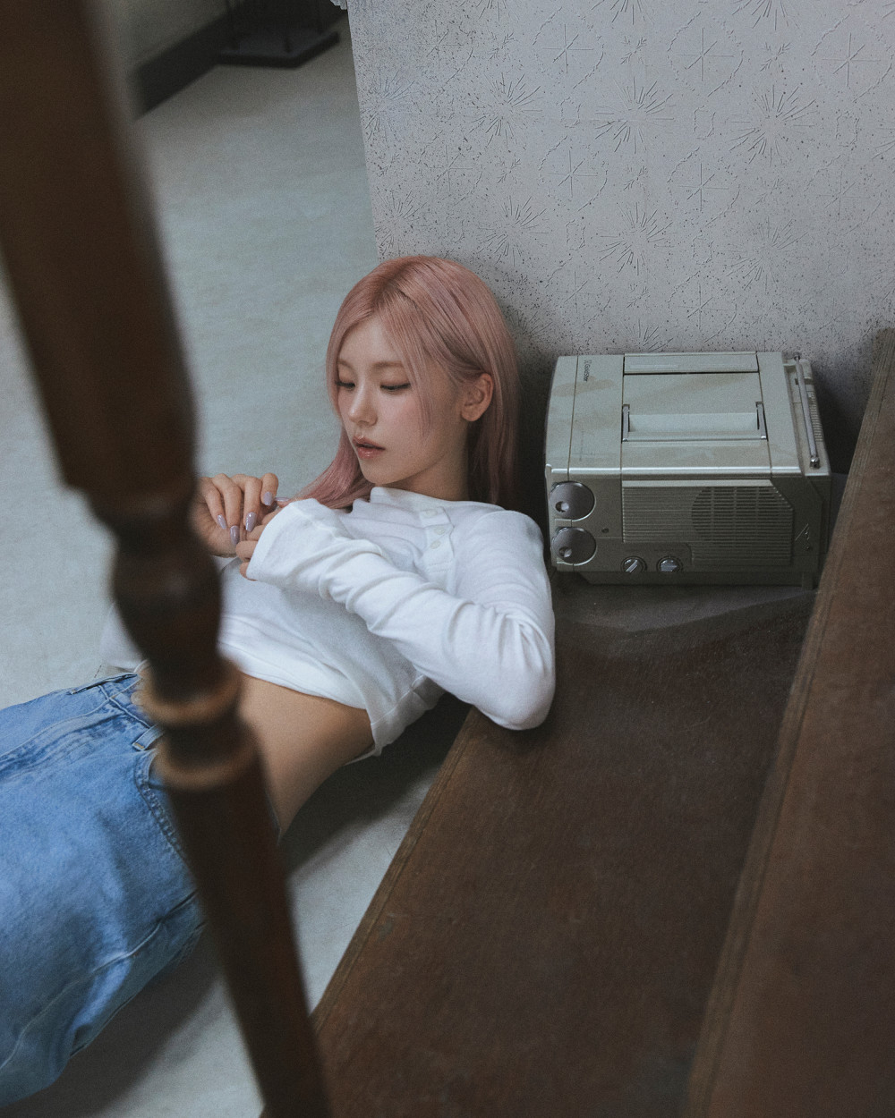 Itzy's Yeji Limits Tour Performances for Back Pain