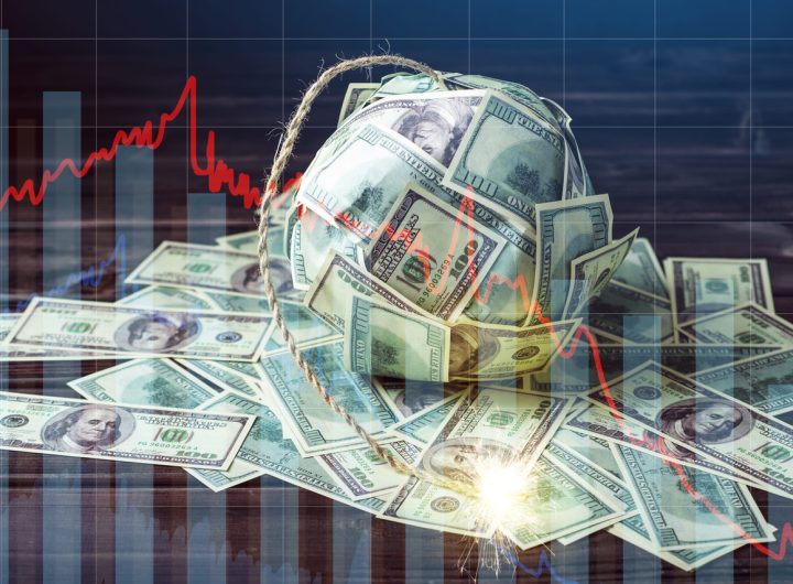 Overdraft Credit Soars to 3-Year High Despite Stock Market Rally