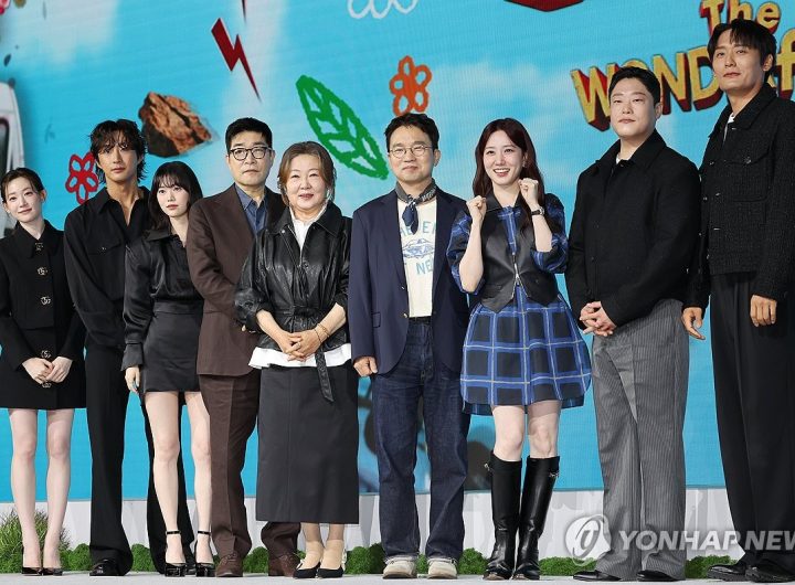 Park Eun-bin, Extraordinary Attorney Woo Director Reunite: 'The Wonderfools'