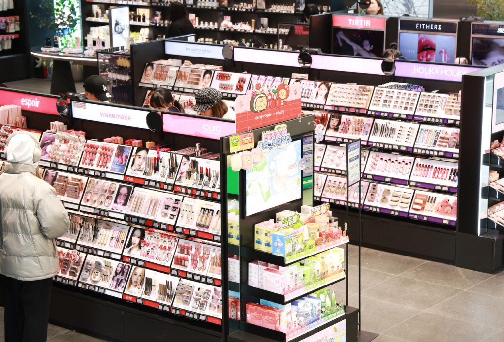 South Korea's Cosmetics Trade Surplus Reaches Record $10 Billion in 2025