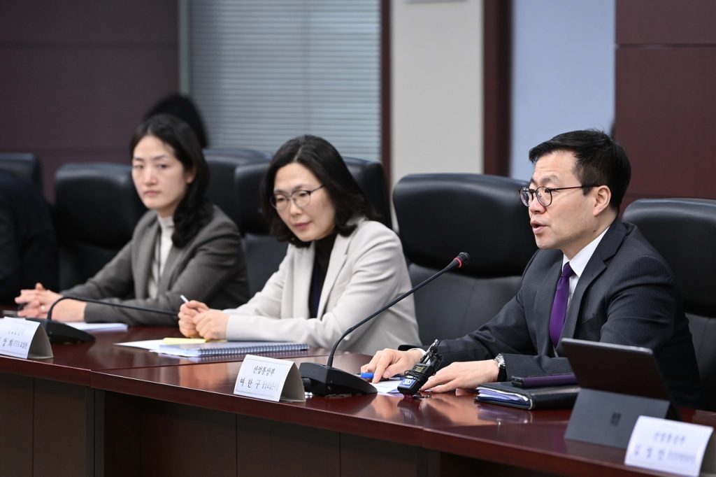 South Korea's Response to USTR Trade Probe, EU Steel Safeguards