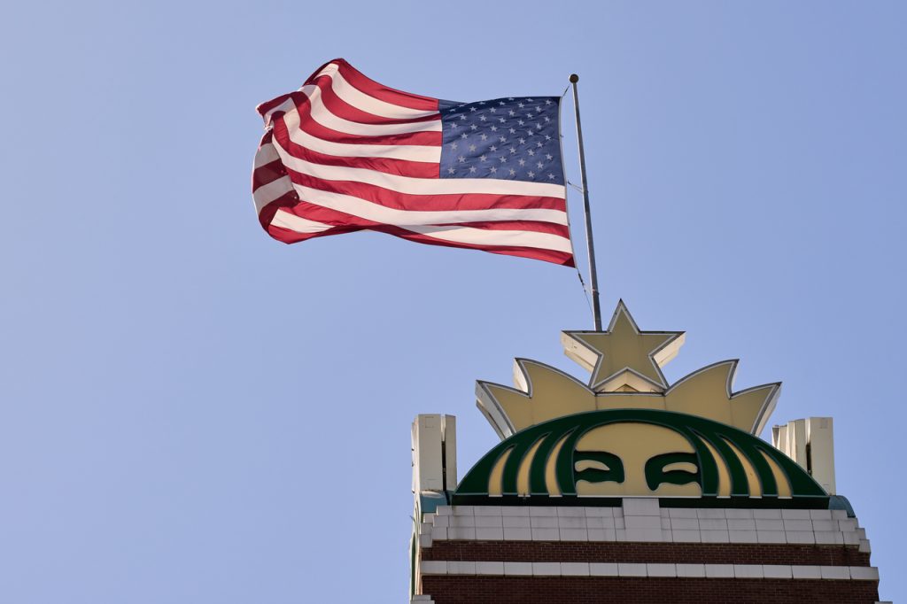 Starbucks Korea Reacquisition: Marketing Crisis Aftermath