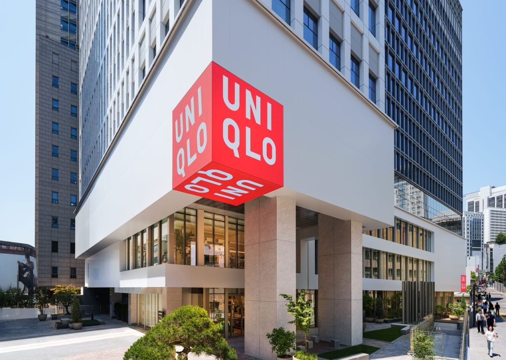 Uniqlo Myeong-dong: Expanded Localized Return
