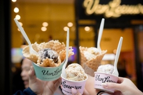 Van Leeuwen Opens First Gangnam Store in Korea