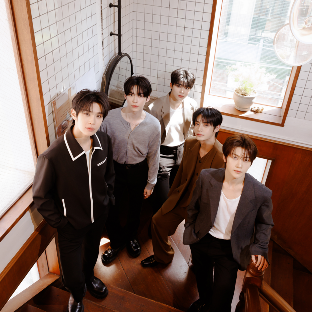 Zerobaseone Begins Five-Member Era with 'Ascend-'